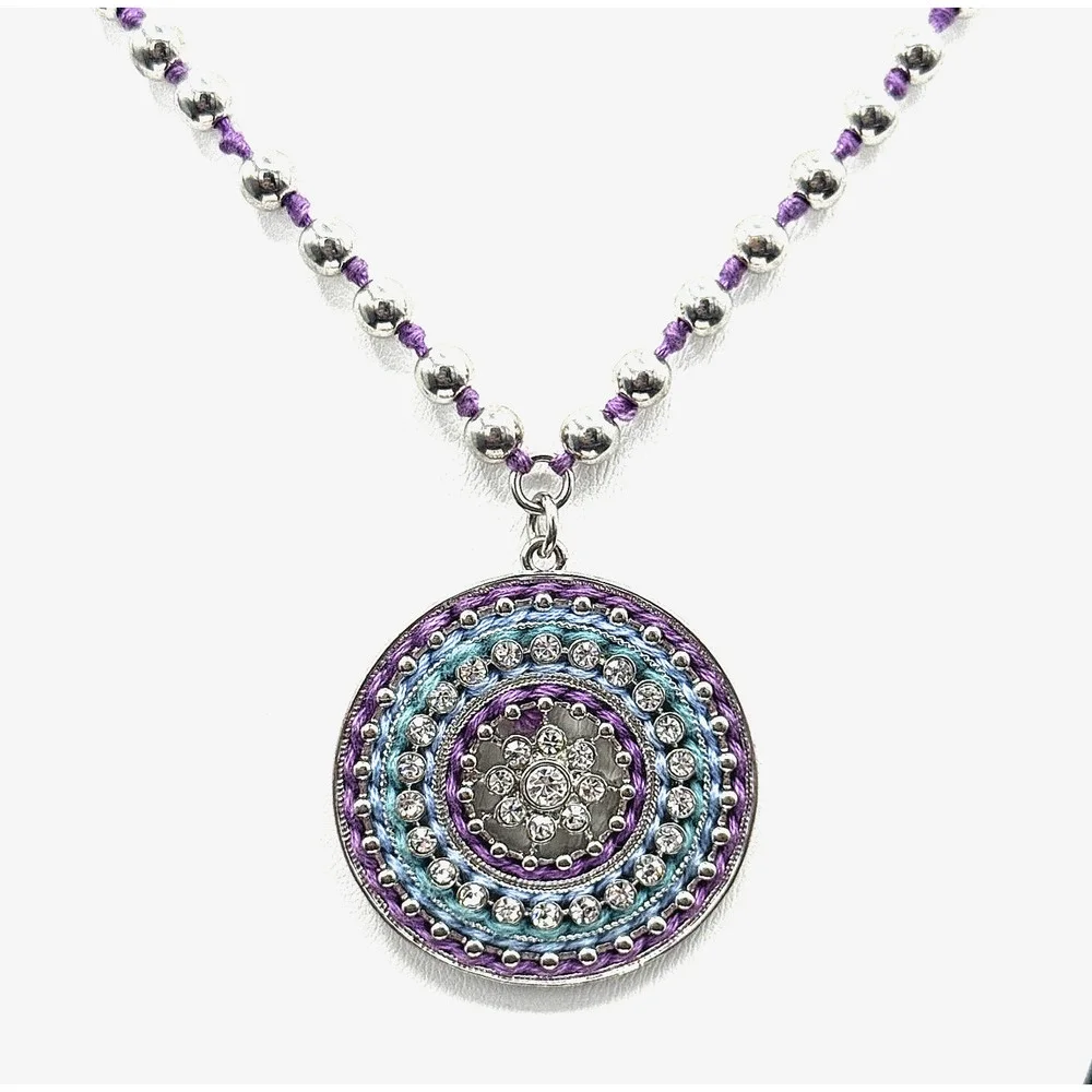 Jessica Simpson Necklace 19 in‎ Pave Crystal Medallion Purple Blue Silver Tone